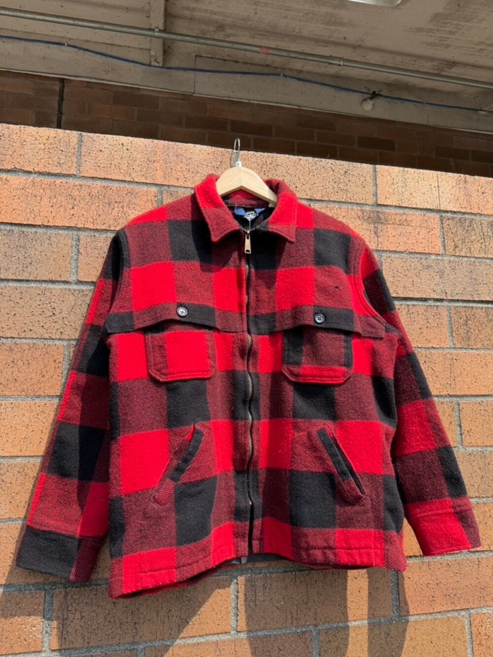 80s Woolrich Vintage Red Black Buffalo Plaid Zip Up Wool Flannel Jacket USA Made
